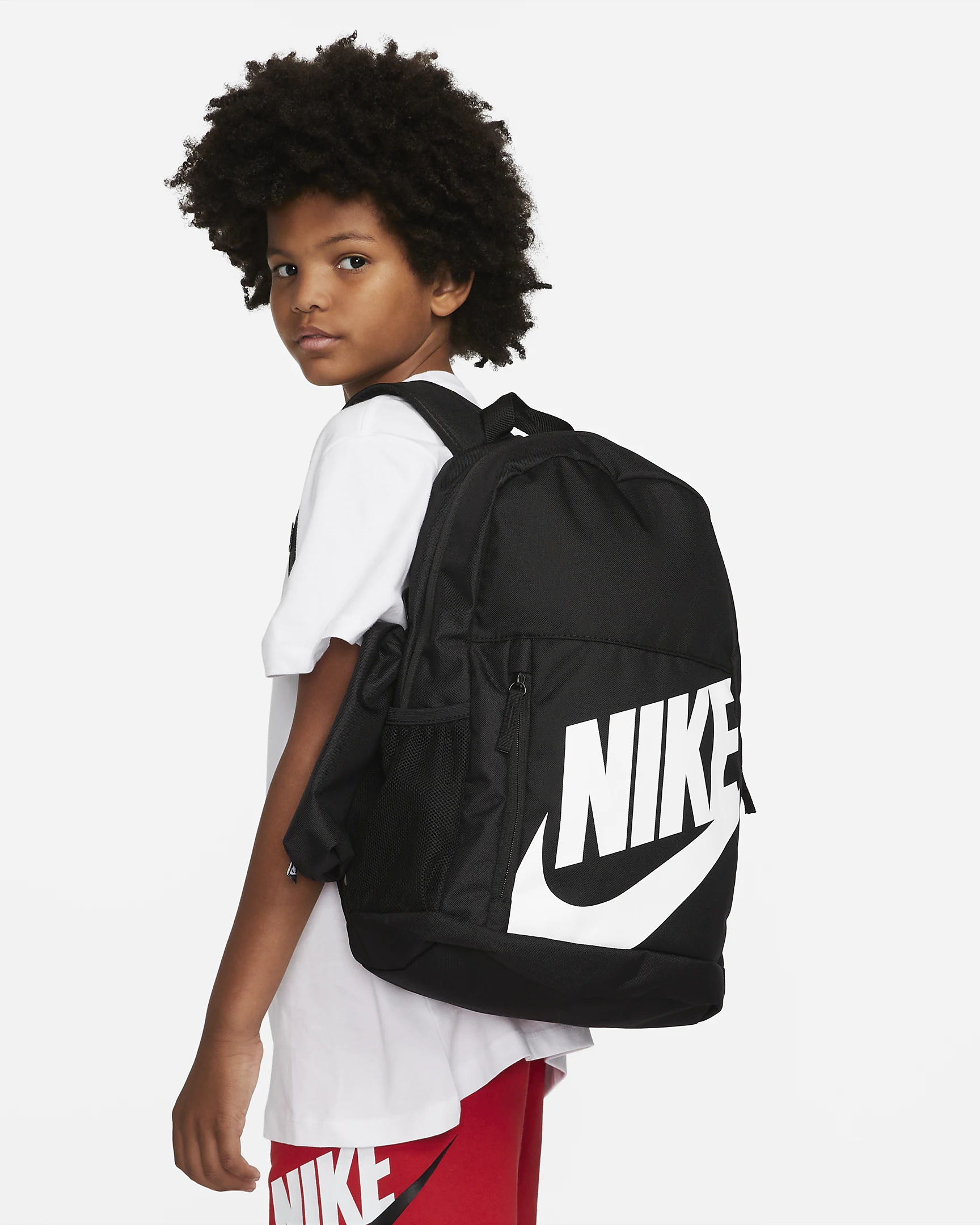 Tu mochila NIKE  y llevate un descuento del 10%