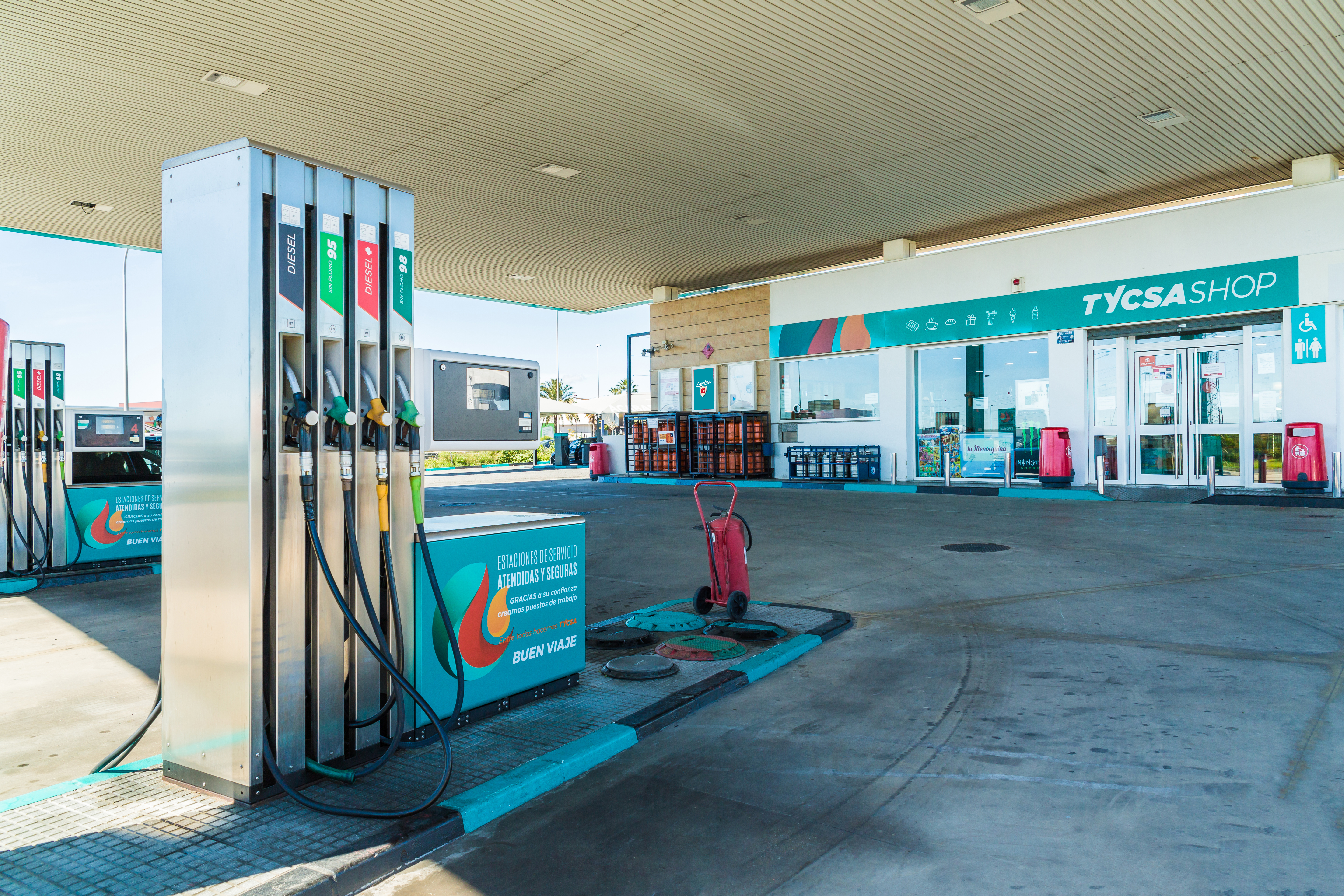 Por un suministro de DIESEL PLUS